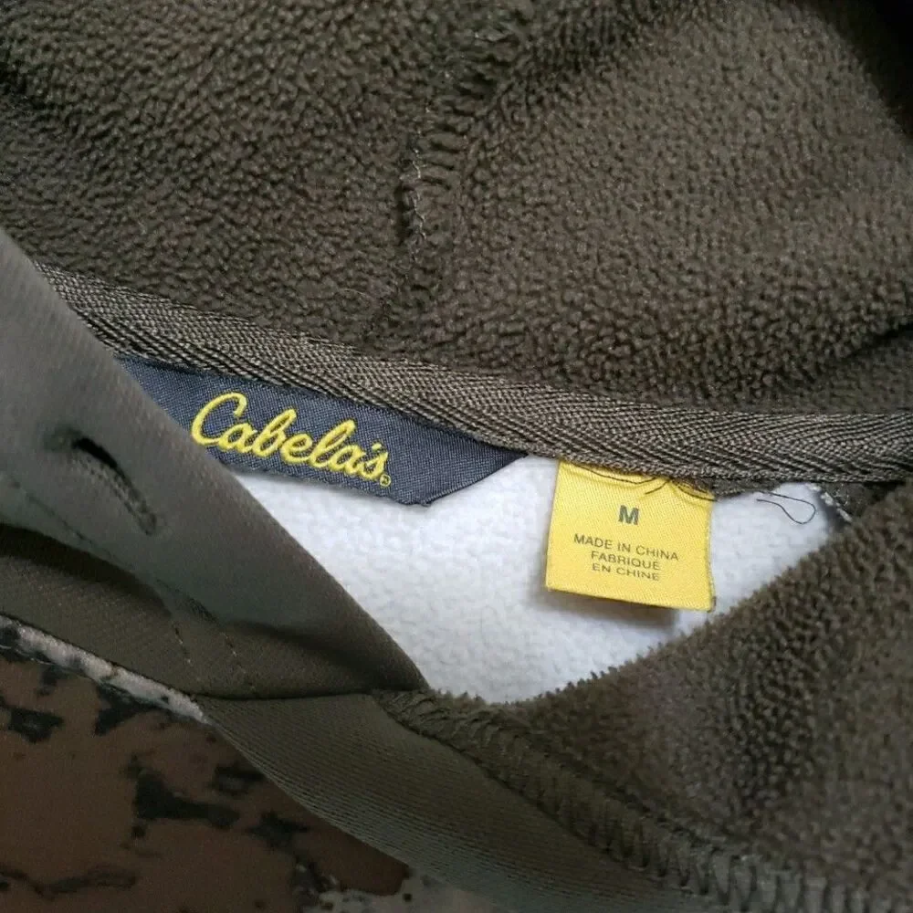 Cabela's Big Game Hunter Camo Pullover Hoodie Sweatshirt Pockets Men’s SIze M - Picture 3 of 8